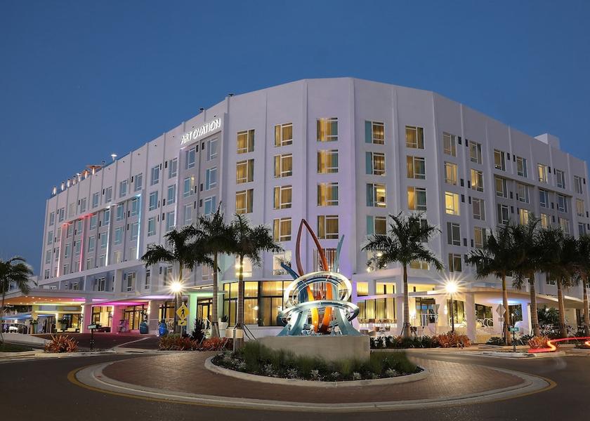 Florida Sarasota Facade