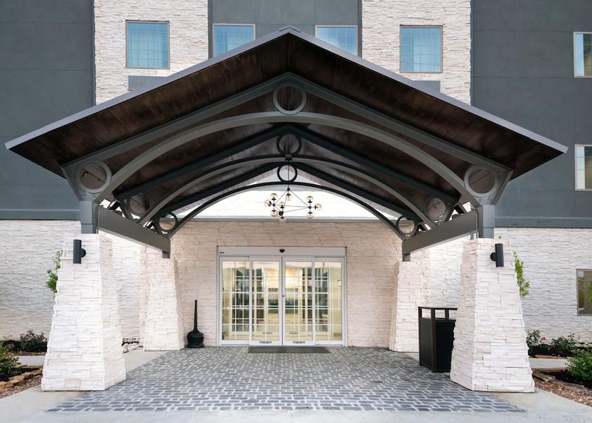 Louisiana Lake Charles Exterior Detail