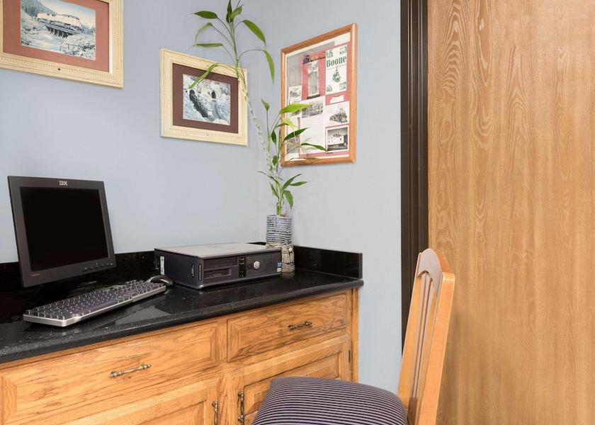 Iowa Boone Business Centre