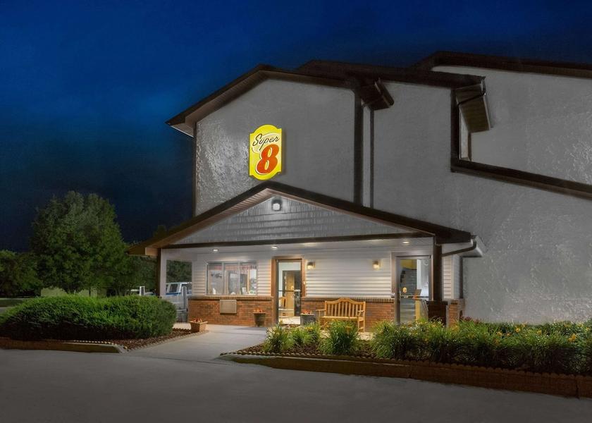 Iowa Boone Exterior Detail