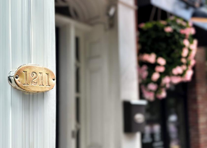 Virginia Charlottesville Facade