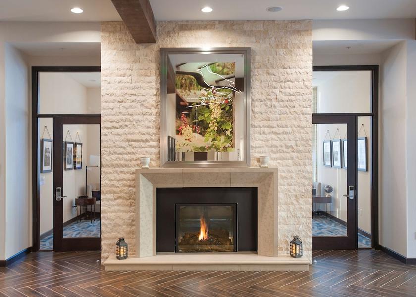 California Burbank Lobby