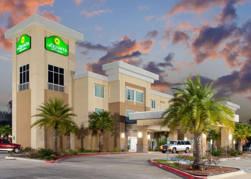 Louisiana Westlake Exterior Detail