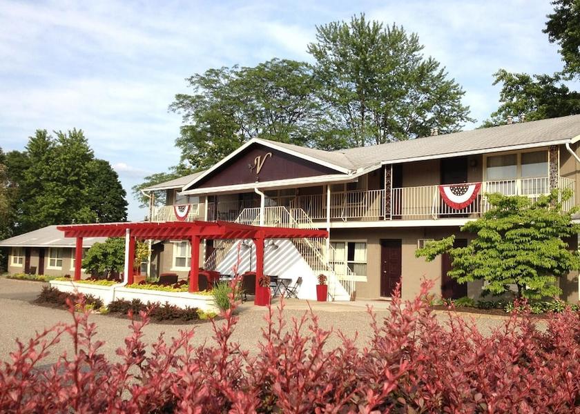 New York Hammondsport Exterior Detail