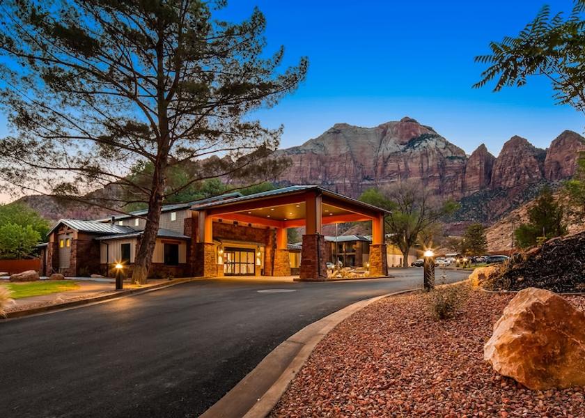 Utah Springdale Entrance