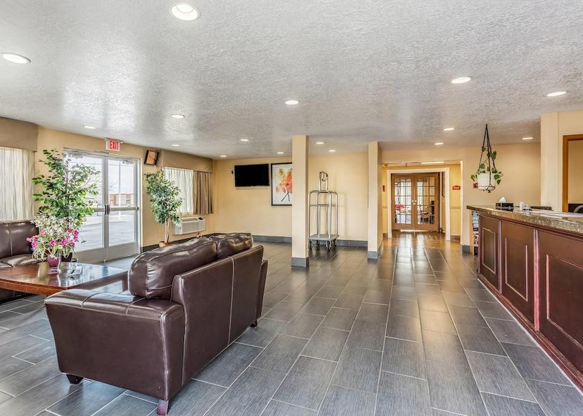 New Mexico Los Lunas Lobby