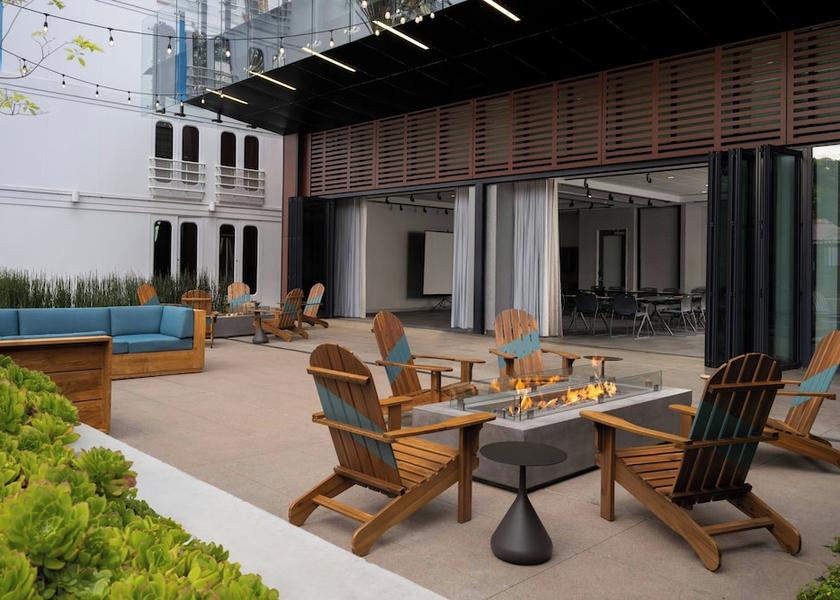 California El Segundo Property amenity