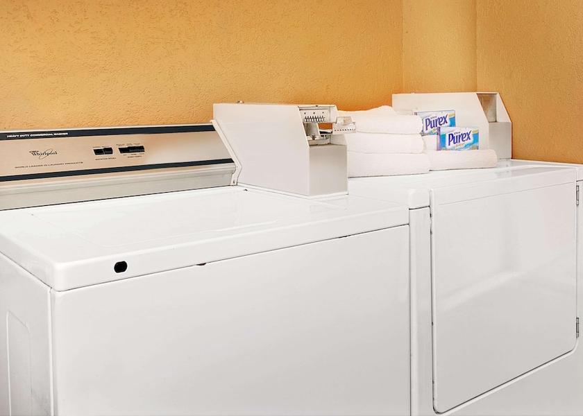 Georgia Forest Park Laundry room