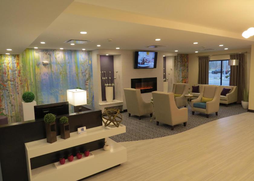 Pennsylvania Erie lobby