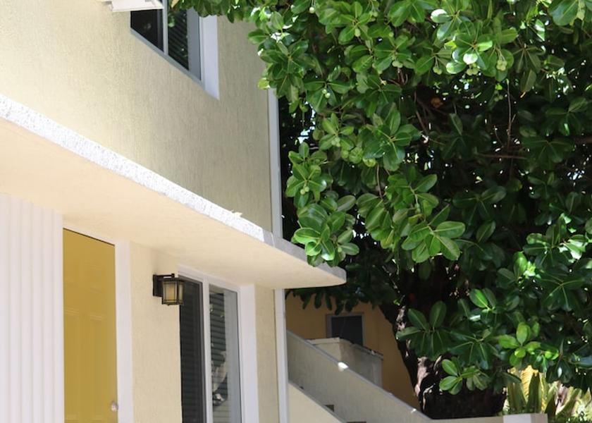 Florida Hollywood Entrance