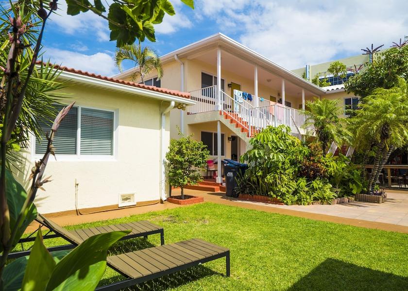 Florida Hollywood Amenity