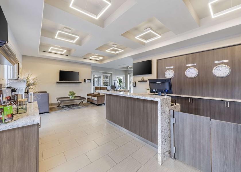 California Winnetka Lobby