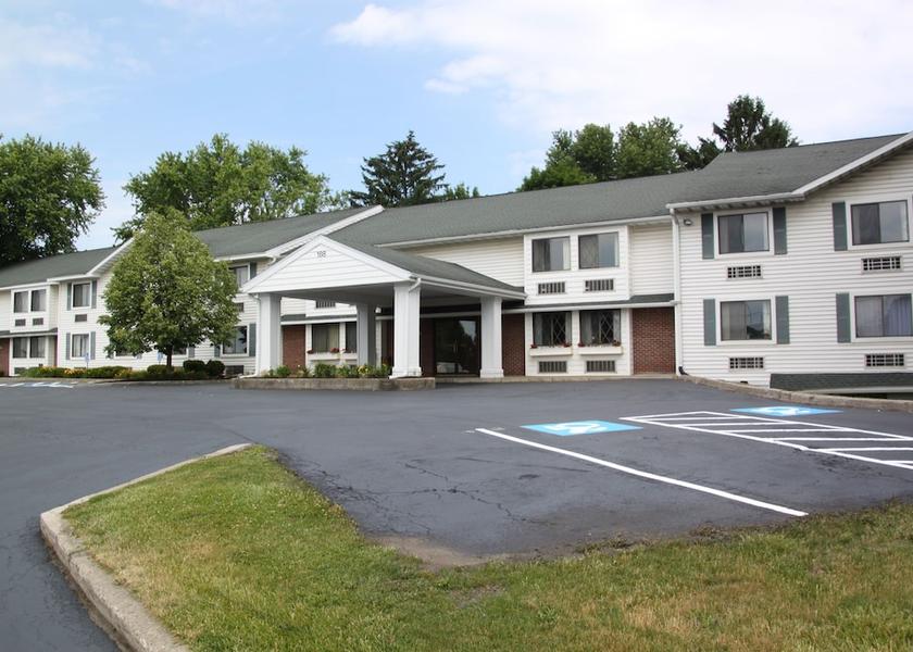 New York Cortland Exterior