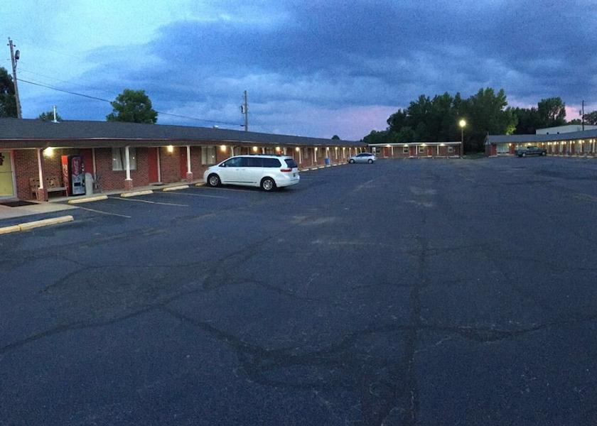 Alabama aliceville Parking