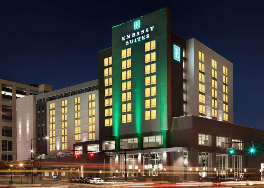 North Carolina Charlotte Exterior Detail