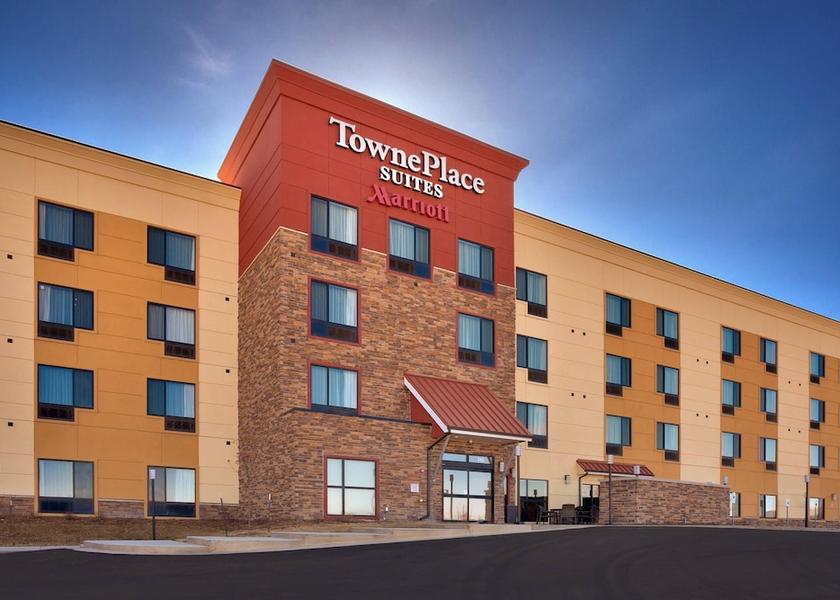 Texas Dickinson Exterior Detail