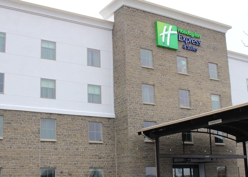 Kansas Shawnee Exterior Detail