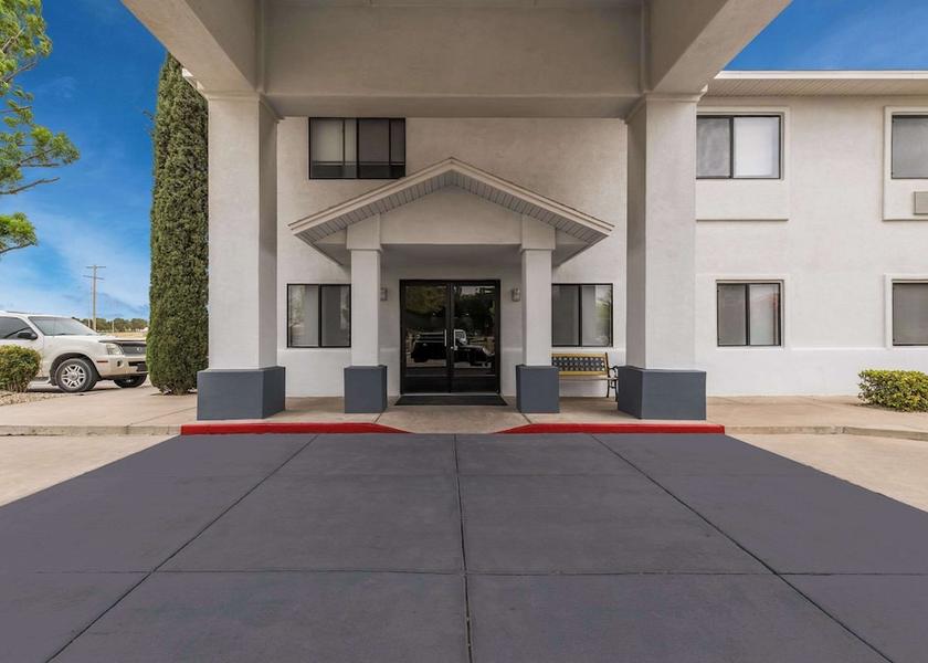 New Mexico Artesia Exterior Detail