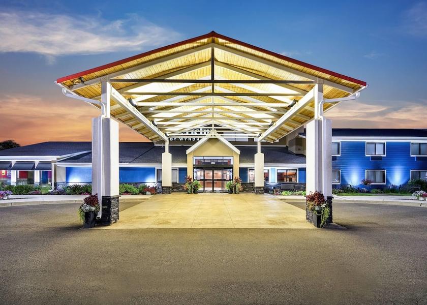 Minnesota virginia Exterior Detail