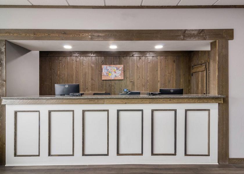Nebraska Scottsbluff Lobby