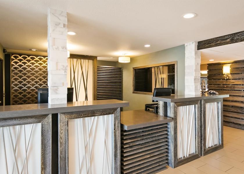 Washington Long Beach Lobby