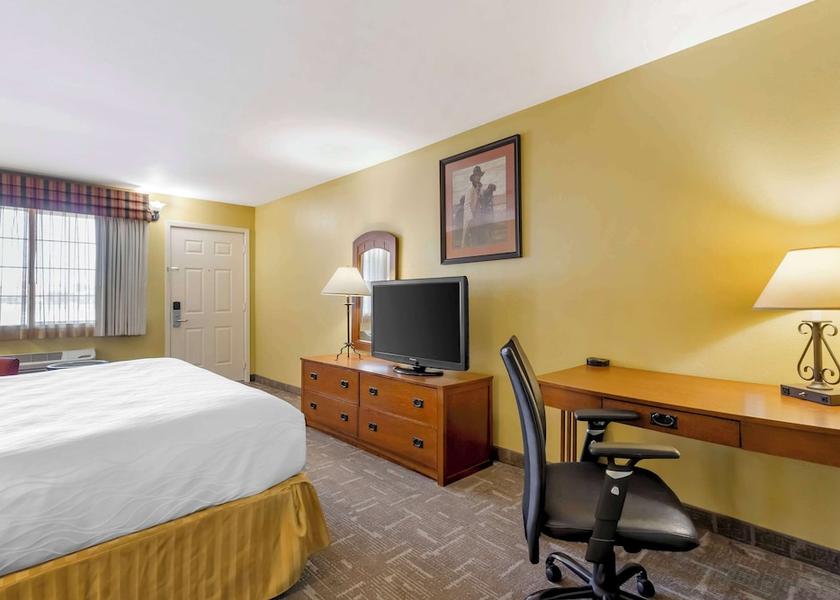 Texas Hallettsville Room