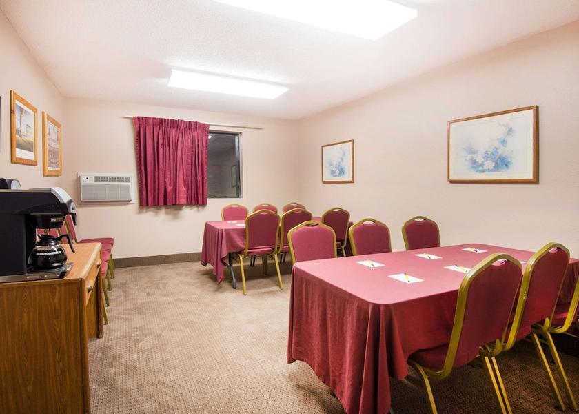 Kansas Abilene Meeting Room