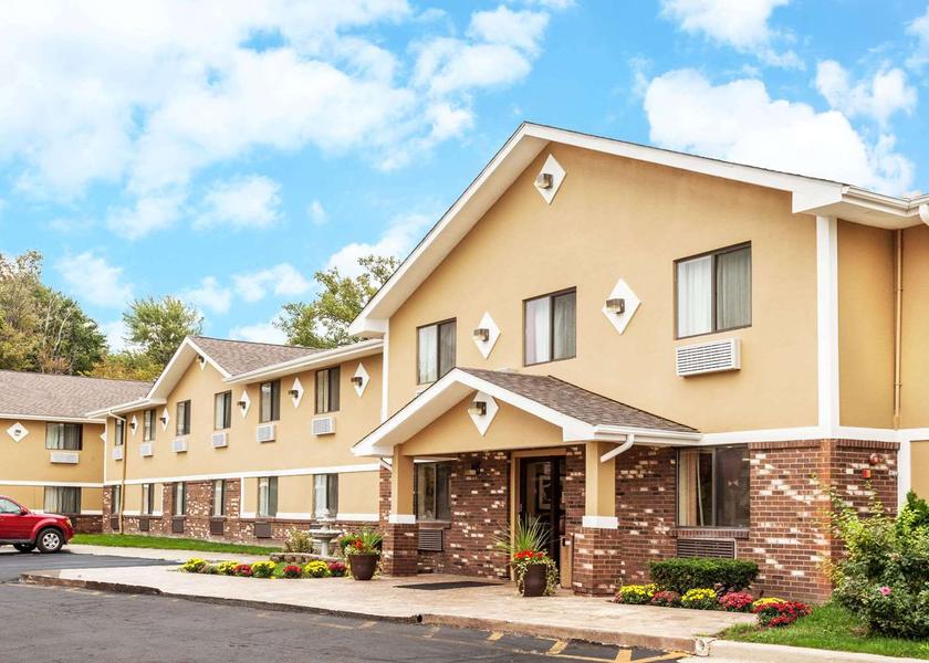 Michigan Sterling Heights Welcome to Super 8 Sterling HeightsDetroit Area