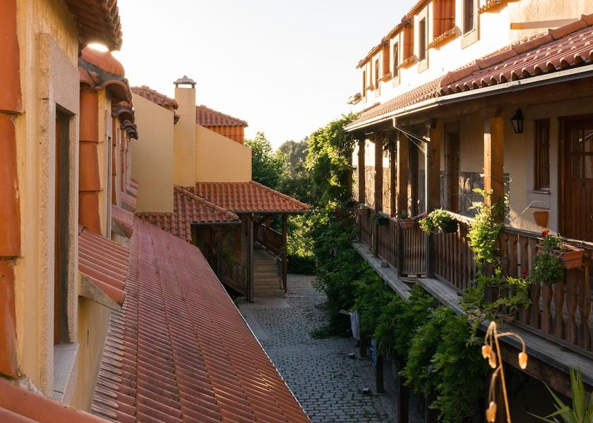 Guarda Seia Terrace/patio