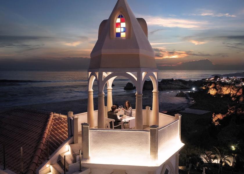 Faro Portimão Facade