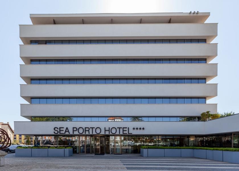 Porto Matosinhos Exterior Detail