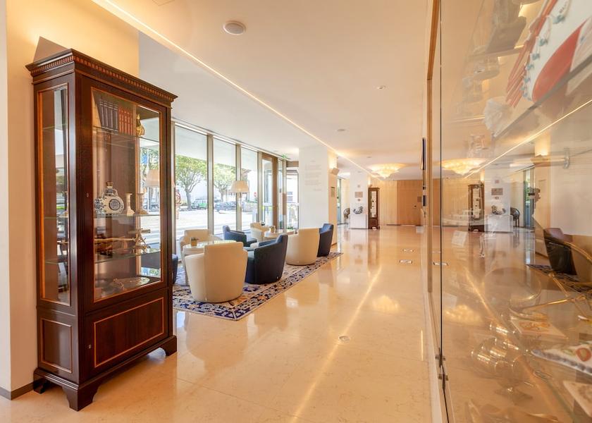 Porto Matosinhos Lobby