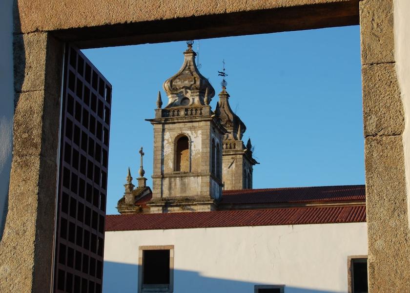 Braga Braga Exterior Detail