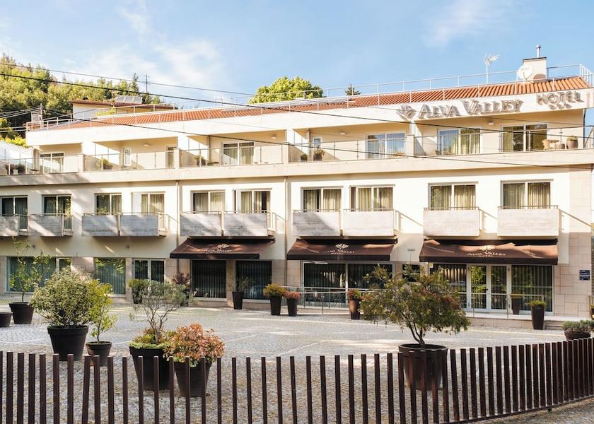 Coimbra Oliveira do Hospital Balcony