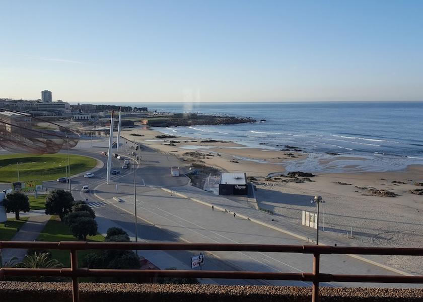 Porto Matosinhos Beach
