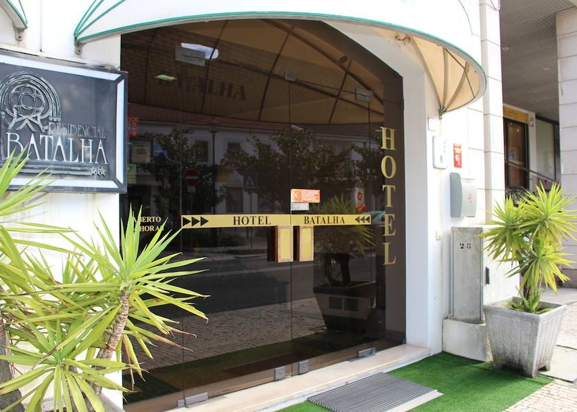 Leiria Batalha Entrance
