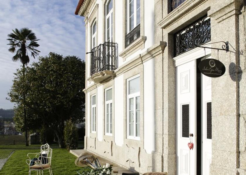 Porto Penafiel Facade