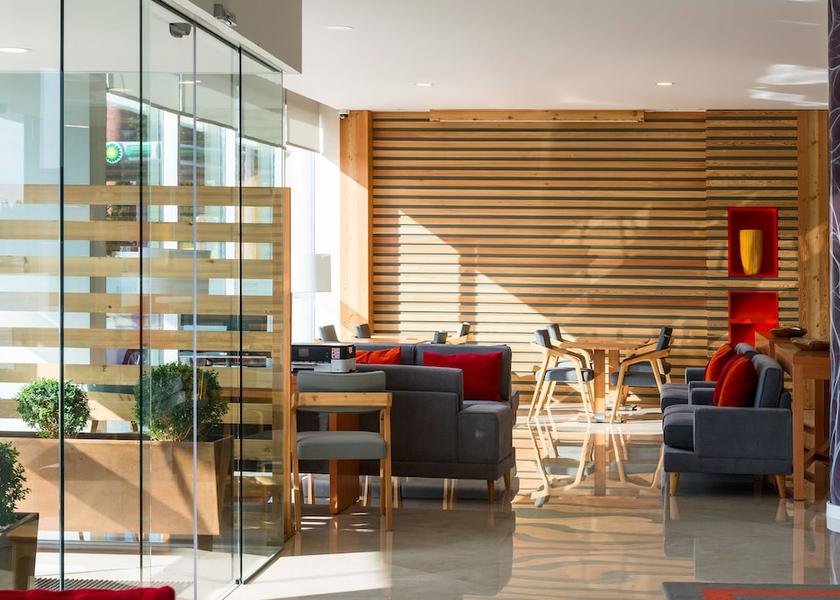 Leiria Leiria Lobby sitting area