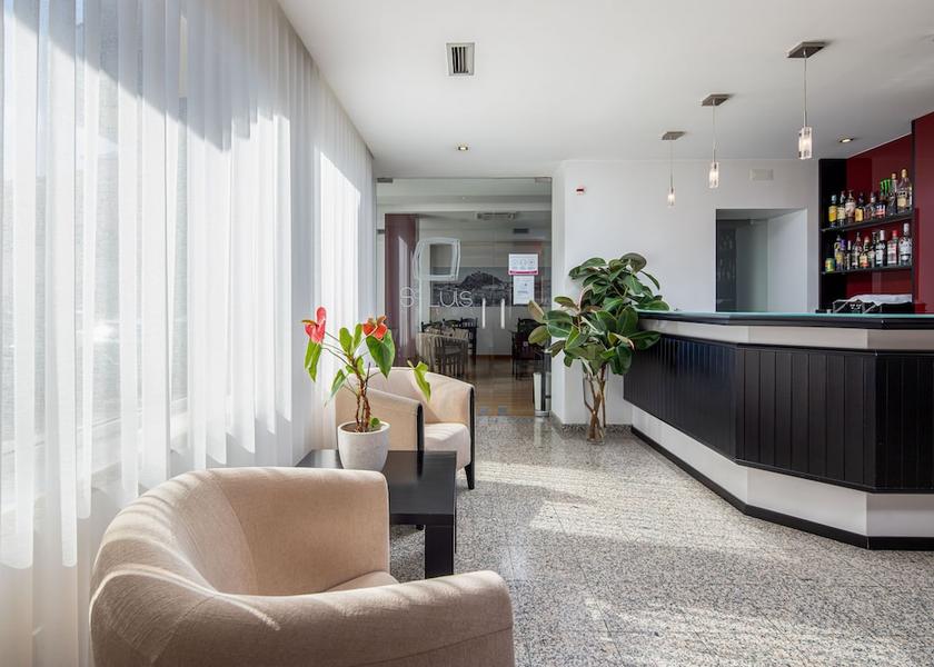 Leiria Leiria Bar (on property)