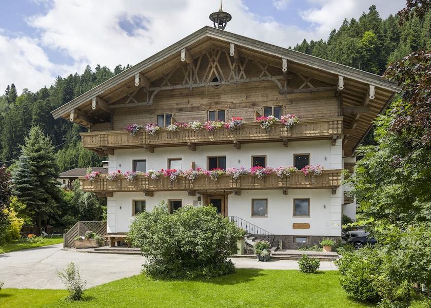 Tyrol Fuegen Front of property