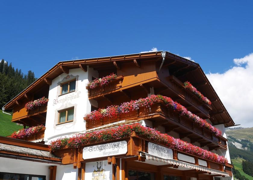 Tyrol Tux Property Grounds
