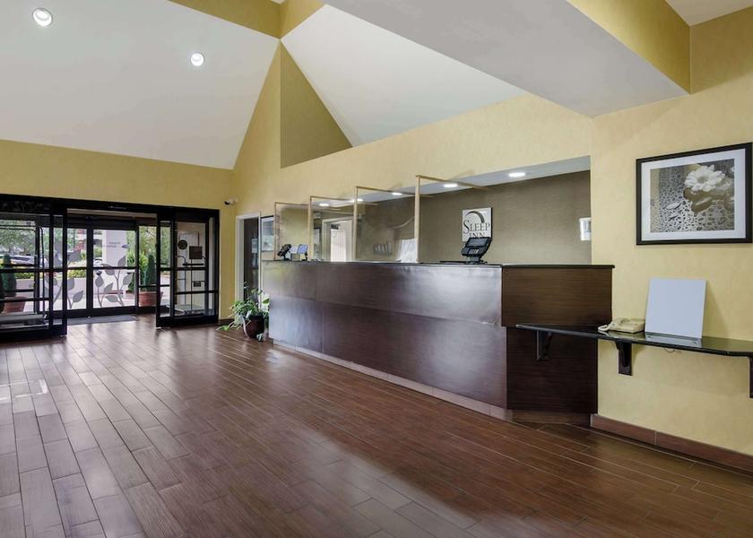 North Carolina Winston-Salem Lobby