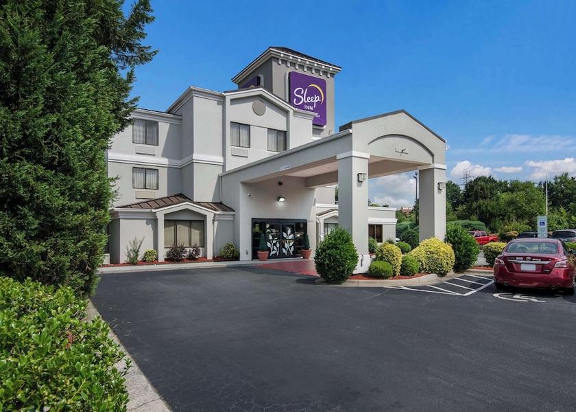 North Carolina Winston-Salem Exterior Detail