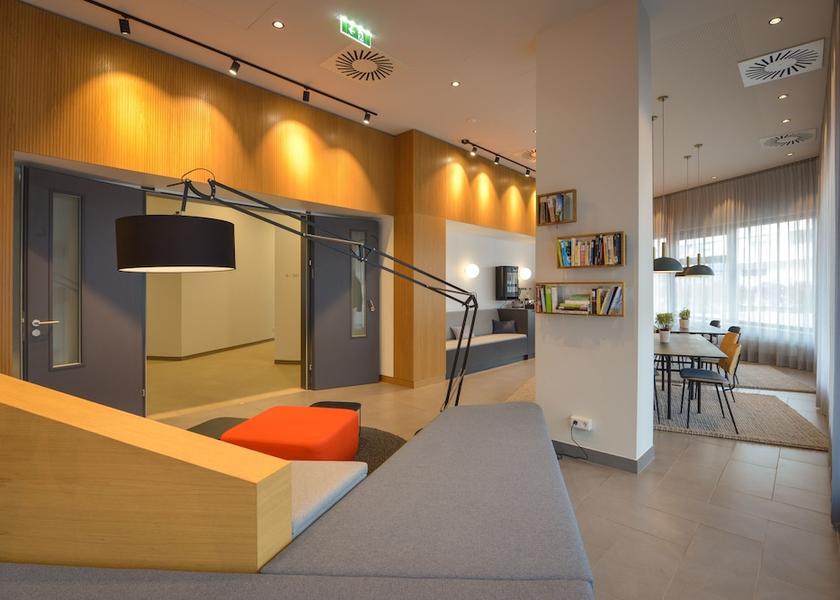 Vienna (state) Vienna Lobby