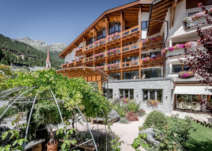 Tyrol Soelden Garden