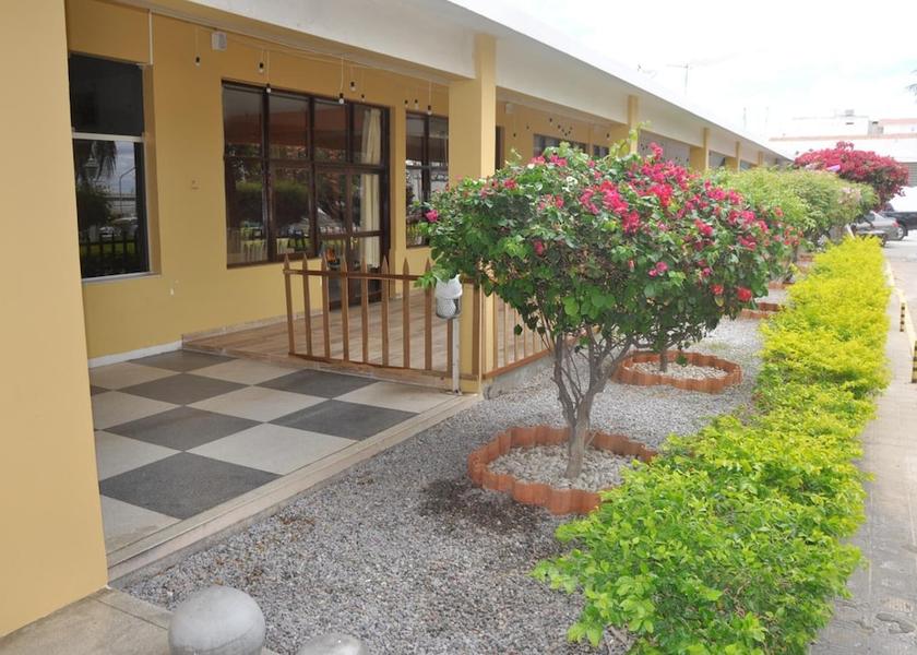 Pernambuco Petrolina Exterior Detail