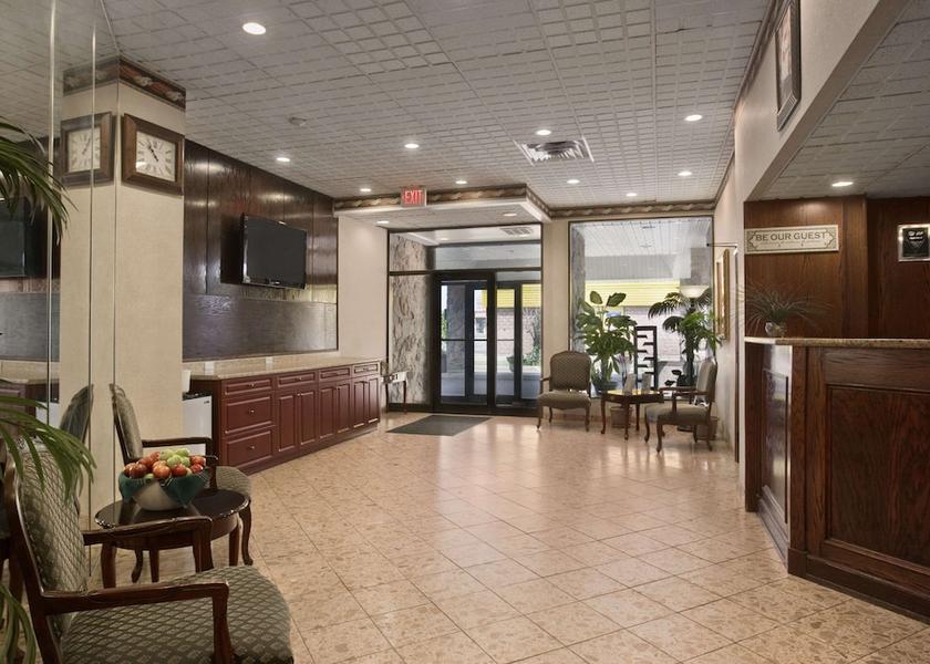 Ontario Cambridge Lobby