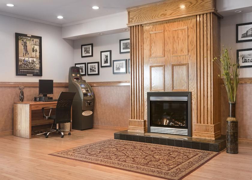Newfoundland and Labrador Grand Falls - Windsor Lobby sitting area