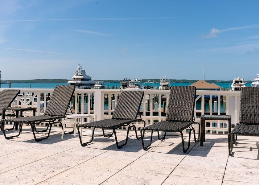 Harbor Island Dunmore Town Infinity pool