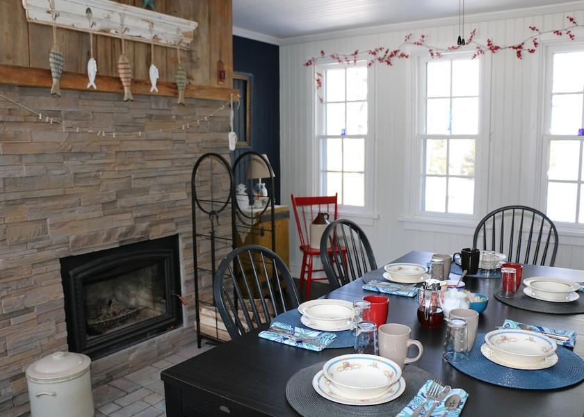 New Brunswick Rexton Breakfast Area